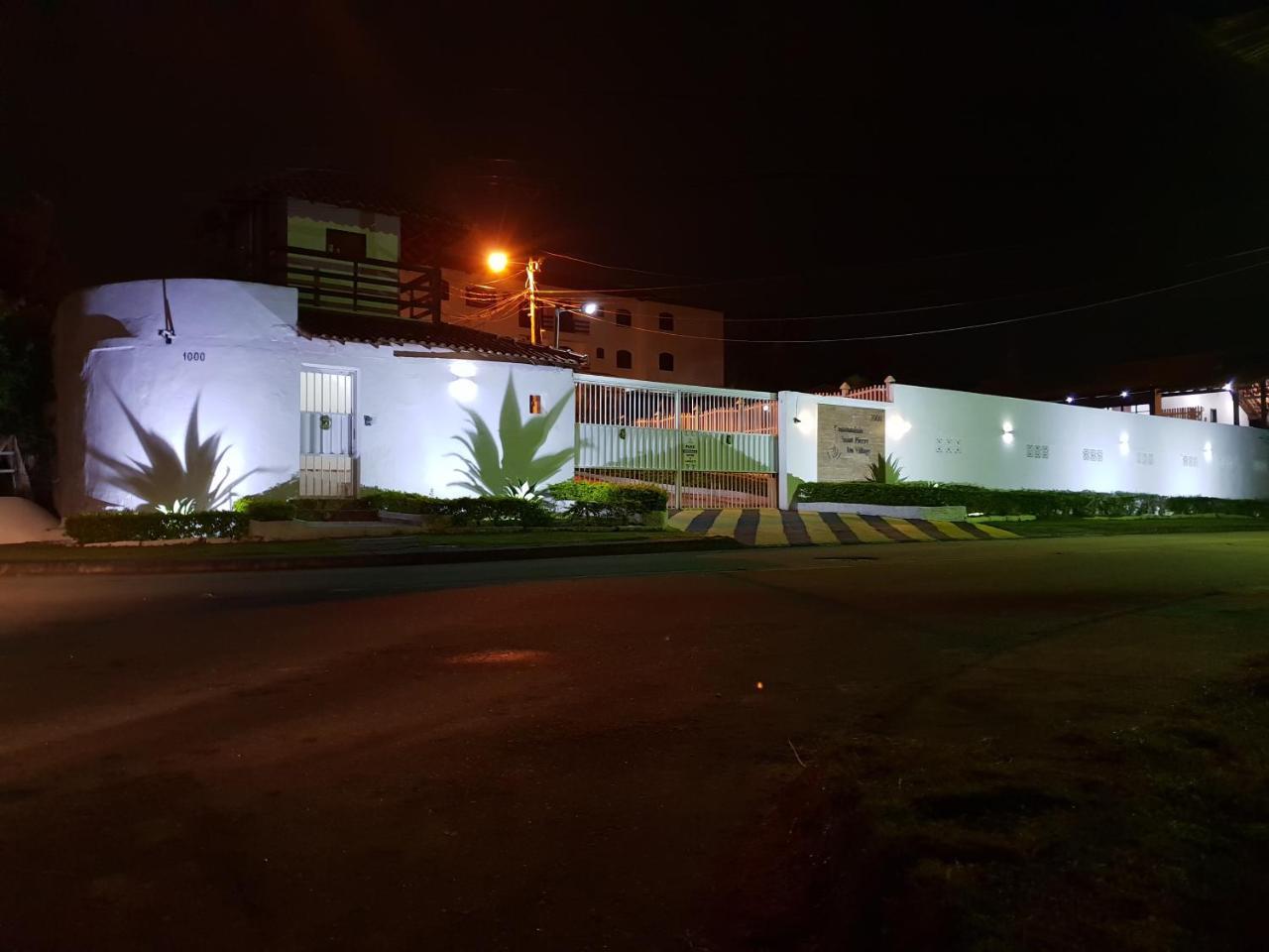 Cantinho Do Village São Pedro da Aldeia Buitenkant foto